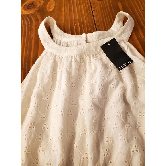 Torrid 1X White Eyelet Halter Top Tiered Ruffle Sleeveless Lined Plus Size 14 16 - Picture 2 of 11